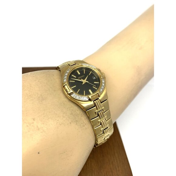 Seiko Women\'s Watch SXDA44 Quartz Diamond Black Dial Gold Stainless Steel 25mm main image 8
